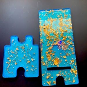 **HANDMADE**Phone / tablet stand